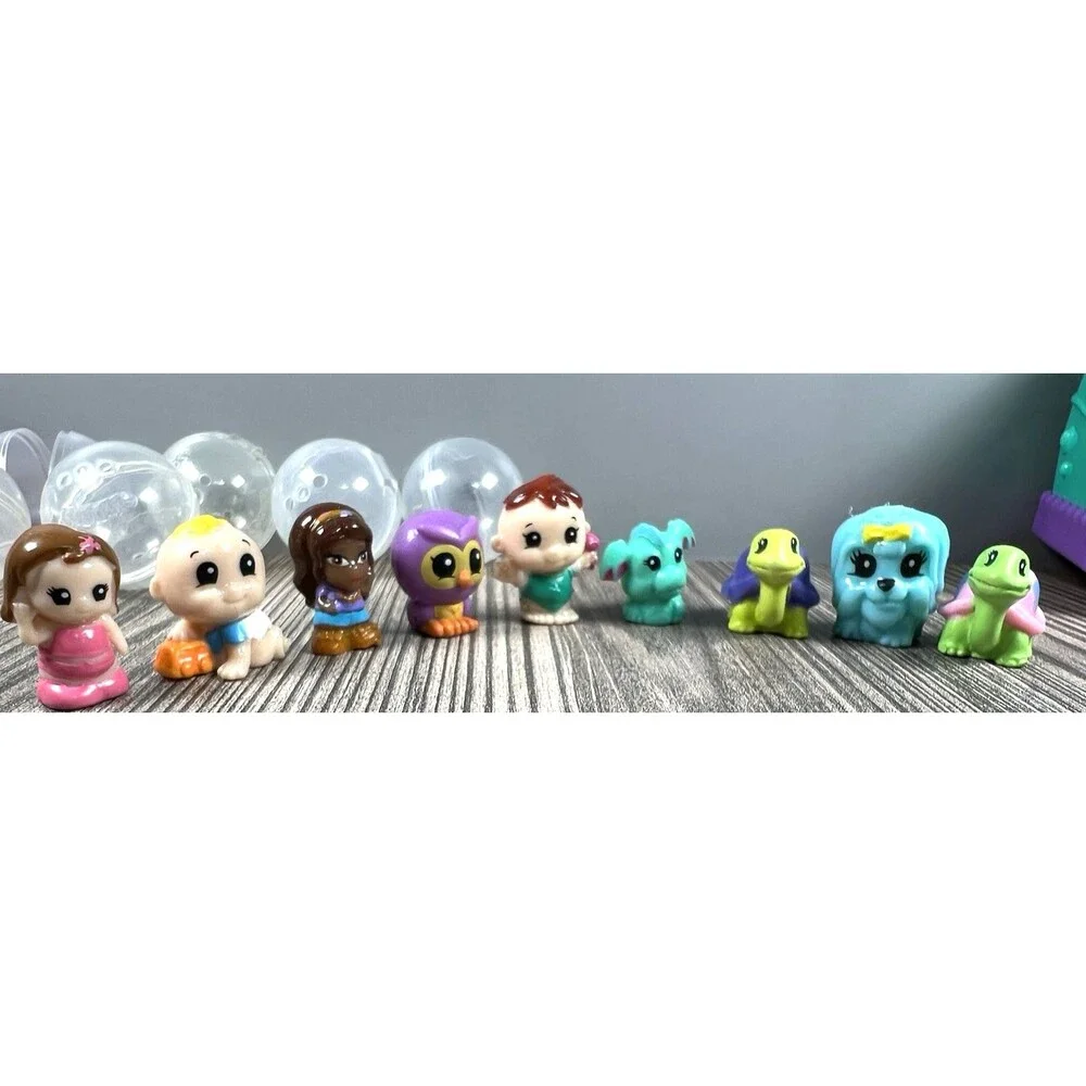 Squinkies Camper Van & 9 Squinkies